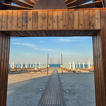 Rent A View Apartman *
